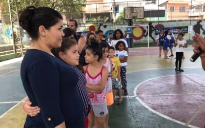 Direito de brincar: Projeto Comunidade Segura realiza oficina de sensibilização com crianças e responsáveis de comunidades de São Paulo