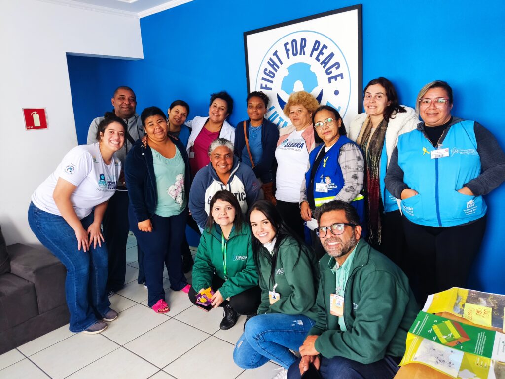 Membros do Comitê de Impacto Coletivo durante o encontro. | Foto: Rodrigo Mesquita/LPP