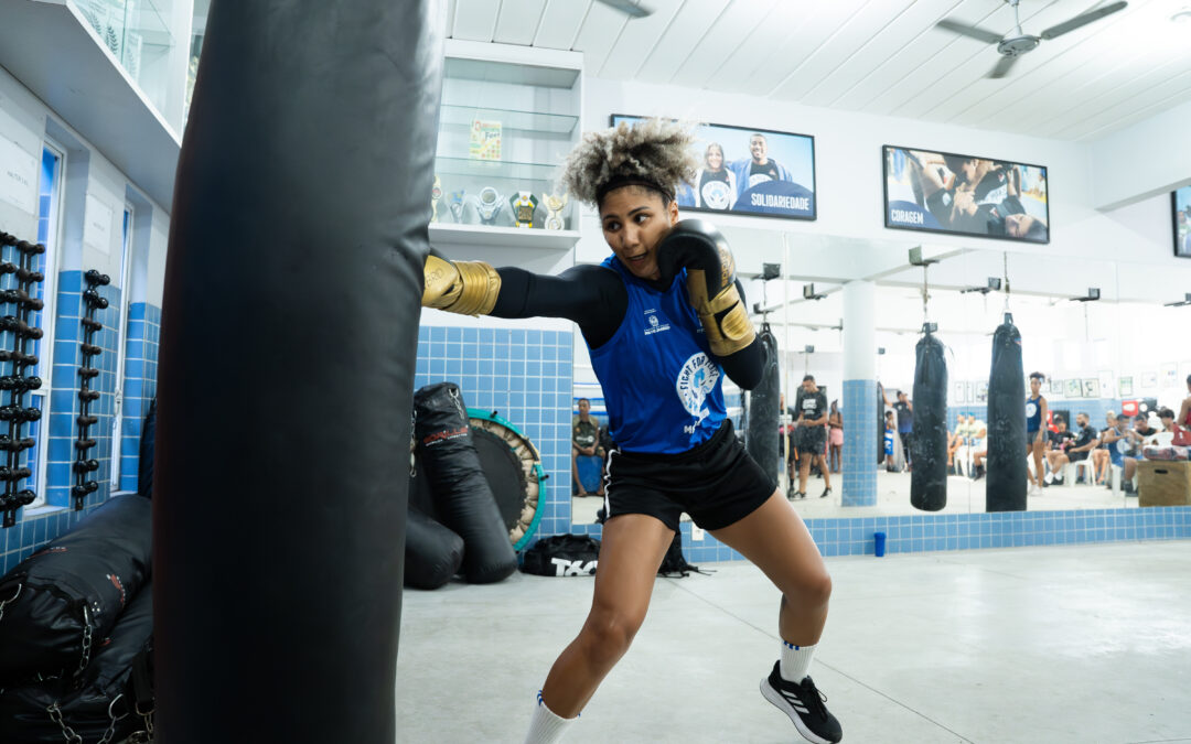 Cria da Maré e da Luta Pela Paz, boxeadora Rebeca Lima é grande promessa para a seleção brasileira feminina