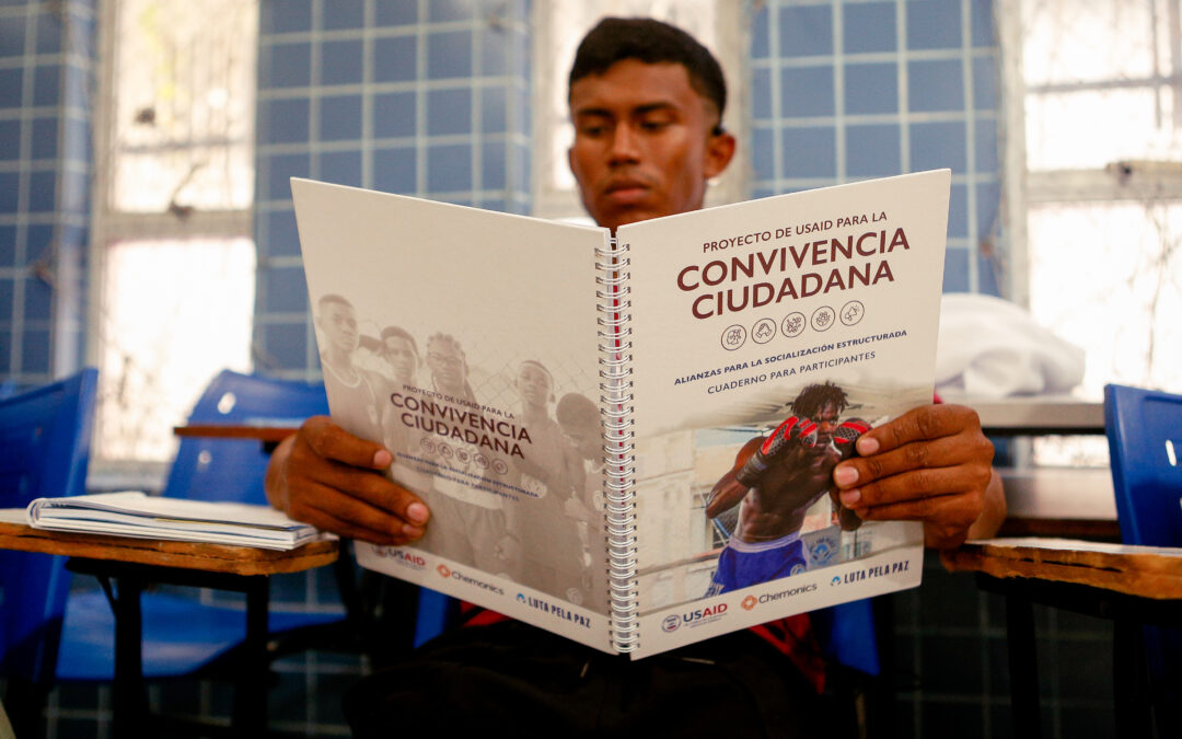 Projeto USAID para a Convivência Cidadã (PCC) leva organizações sociais de El Salvador para treinamento imersivo no Rio de Janeiro