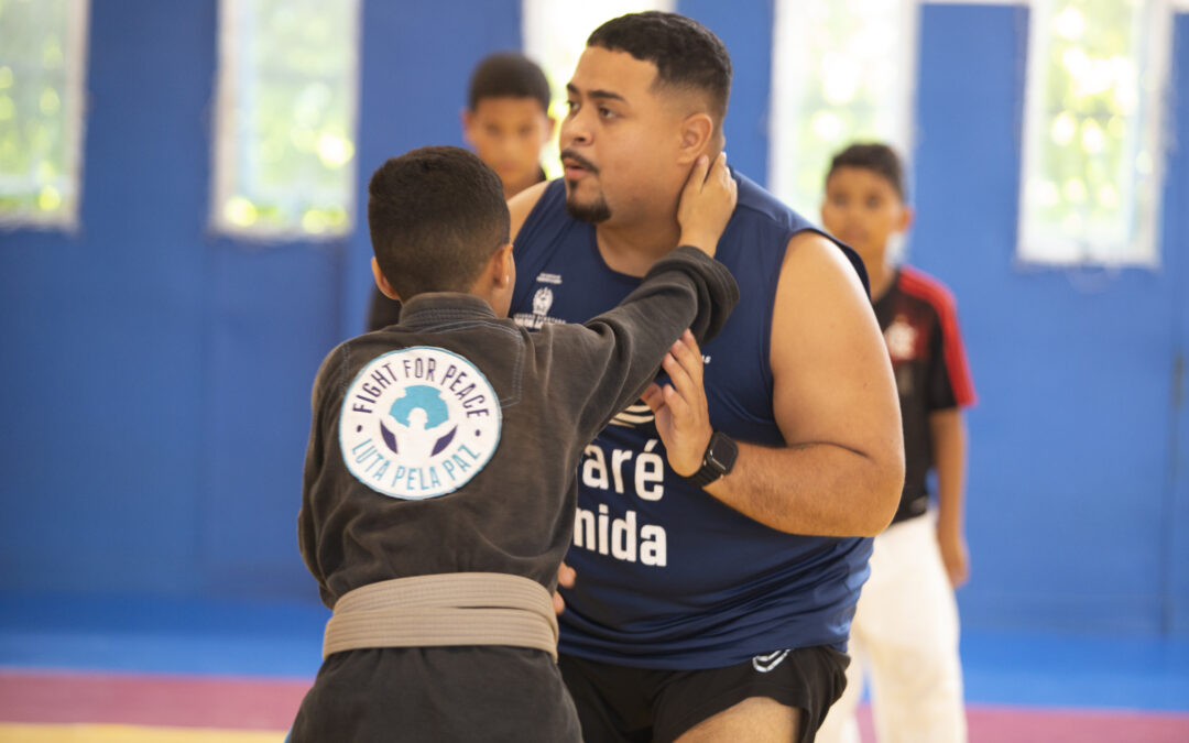 Shaolin: a história do educador que reinventou suas aulas após receber o diagnóstico de sua filha