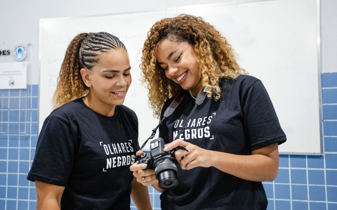 Projeto Olhares Negros, realizado pela Luta pela Paz, fortaleceo protagonismo juvenil por meio da fotografia