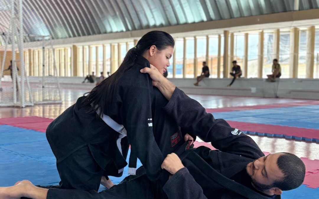 Mais do que um esporte: jiu-Jitsu fortalece mulheres dentro e fora do tatame