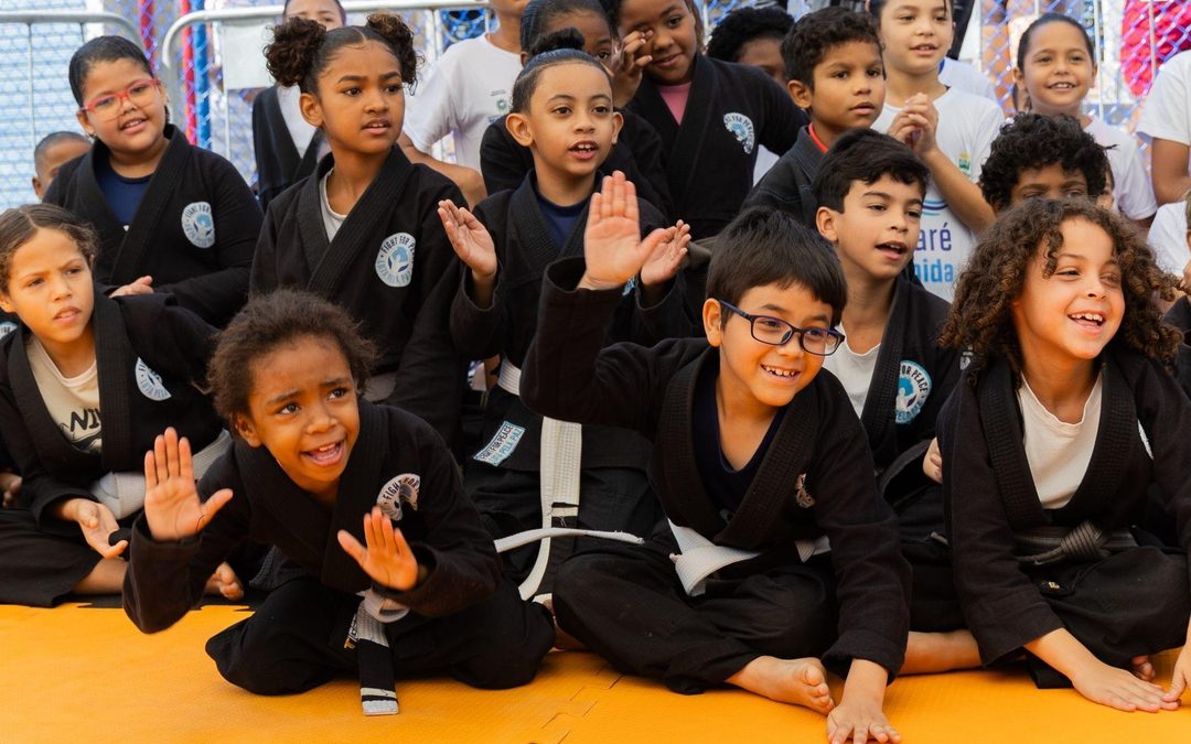 Esporte e cultura movimentam a Maré em Festival de Artes Marciais da Luta pela Paz